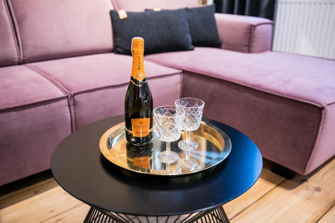 Apartamenty Sofa Spot ทอรูน ภายนอก รูปภาพ
